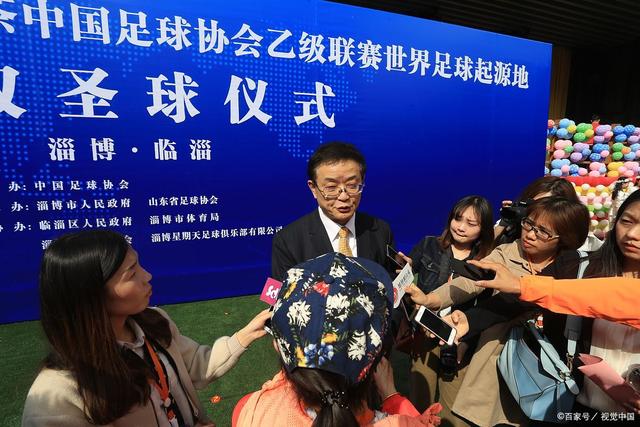 意甲-莱奥梅开二度吉鲁破门 AC米兰3-1维罗纳